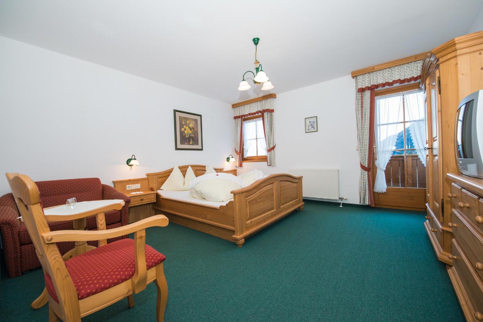 Aparthotel Ederhof シュラニツェン 部屋 写真